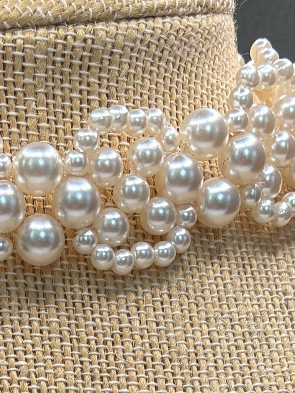 Vintage Faux Pearl Cluster Choker Necklace - Ivory Pearls with Gold Chain
